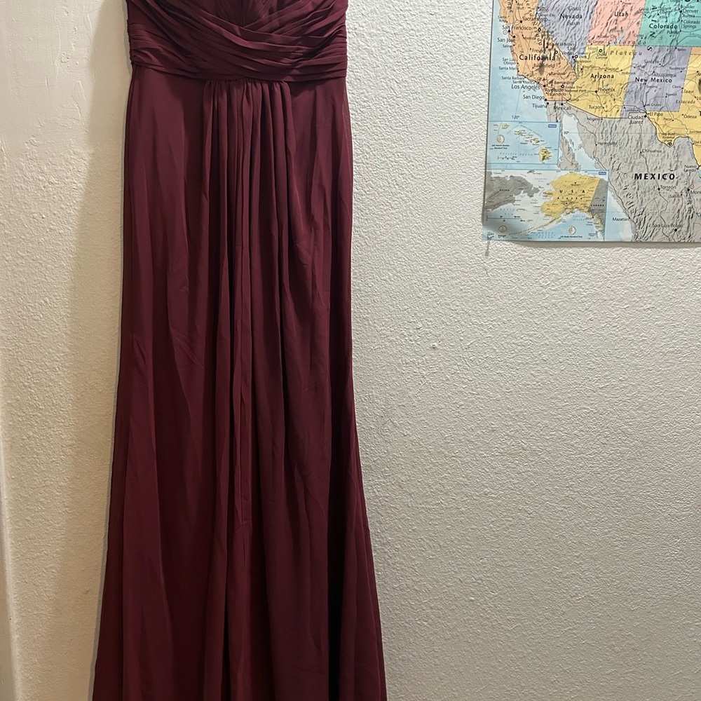 DAVID'S BRIDAL STRAPLESS BURGANDY /WINE Bridemaids CHIFFON FORMAL D SIZE 4 NWT - Picture 5 of 5